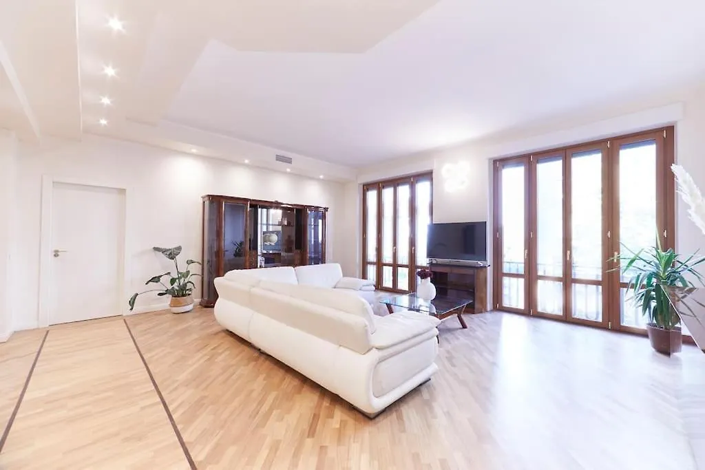 Elegant Apartment Milan Italie